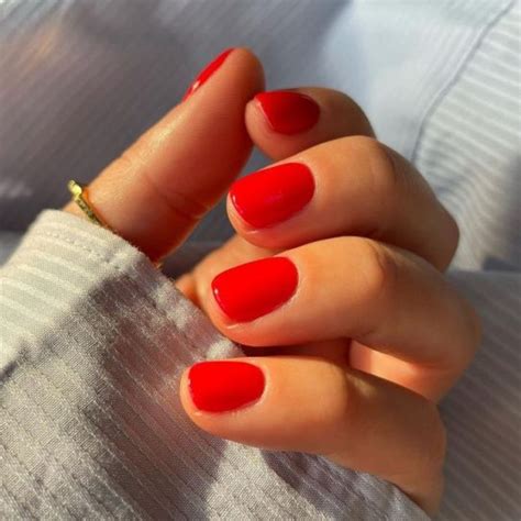 unghie rosse fuoco